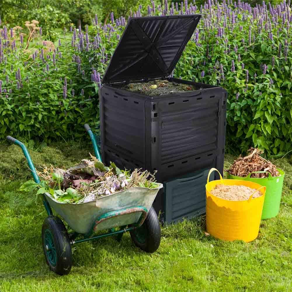 Bacs a compost pour fientes et dechets organiques